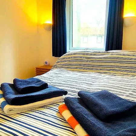 Painters 2-bed Nr & Hayle