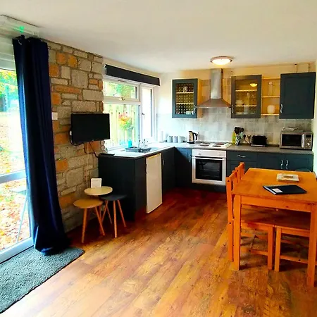 Painters 2-bed Nr & Hayle Alpesi faház St Ives